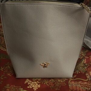 Alice Wheeler of London Elegant Grey Faux Leather Bag